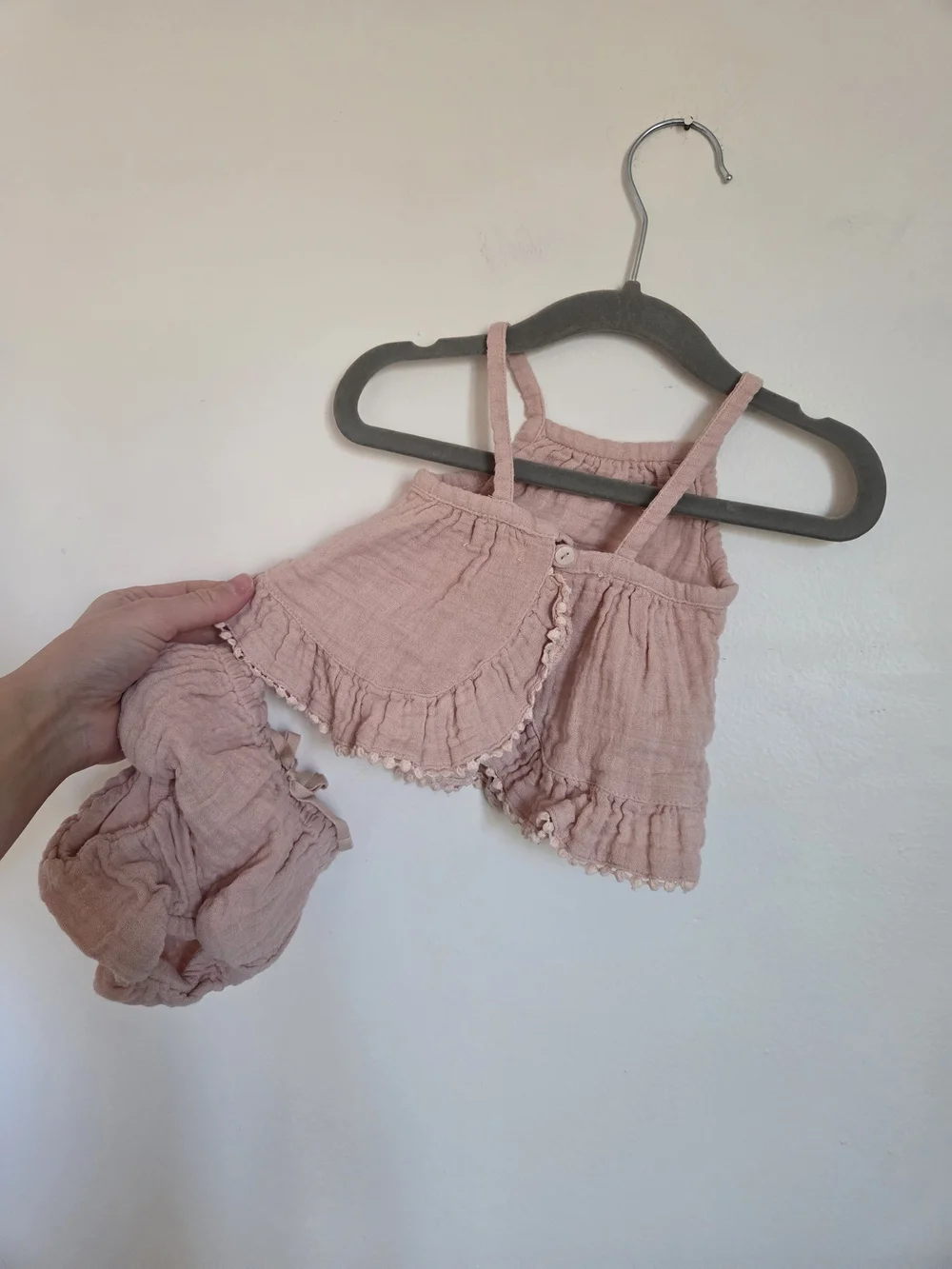 Jamie Kay Pink Gauze Ruffle Tank & Bloomers Set - Picture 2 of 2